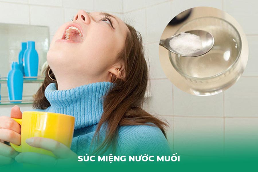 Súc Miệng Nước Muối